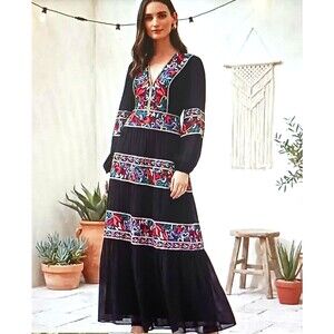 BCBG MaxAzria Gypsy Boho V Neck Maxi Dress Embroidered Blk Crepe Ruffle Hem Sz 6